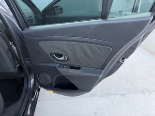 Renault Megane 2012 1.2TCe / AUTO ΛΑΖΑΡΙΔΗΣ-thumb-28