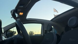 Fiat 500 2015-thumb-11