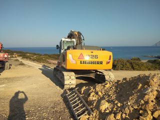 Εκσκαφέας Με Ερπύστριες Lindner 2014 926LS-thumb-1
