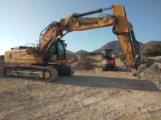Εκσκαφέας Με Ερπύστριες Lindner 2014 926LS-thumb-6