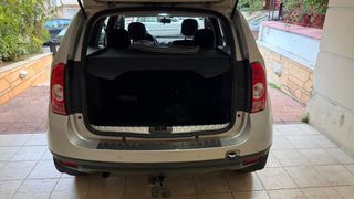Dacia Duster 2013-thumb-6