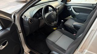 Dacia Duster 2013-thumb-8