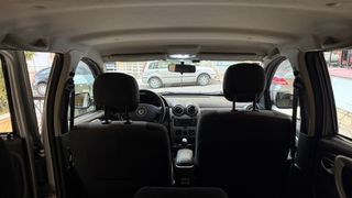 Dacia Duster 2013-thumb-13