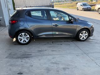 Renault Clio 2019-thumb-2