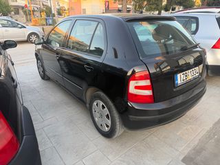 Skoda Fabia 2006-thumb-3