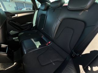 Audi A4 2010 S LINE-thumb-10