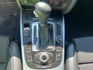 Audi A4 2010 S LINE-thumb-13