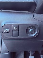 Citroen C3 2018 1.2 PURETECH FEEL GRAPHIC-thumb-8
