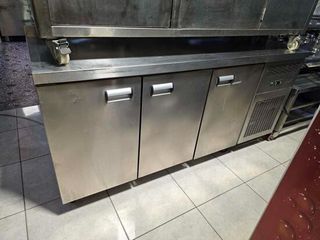 Επαγγελματικό Ψυγείο Πάγκος-Συντήρηση 175 x 60 εκ ΚΩΔΙΚΟΣ 2026.001.0262-thumb-1