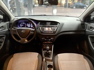 Hyundai i 20 2016 ACTIVE BI-TONE 1.4 DIESEL EURO 6!!!-thumb-11