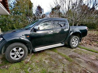 Mitsubishi L200 2010 TRITON