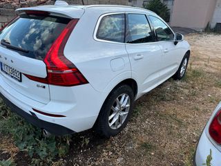 Volvo XC 60 2020-thumb-2