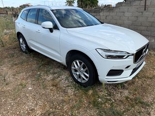 Volvo XC 60 2020-thumb-8