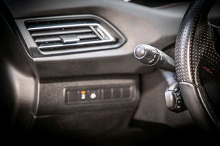Peugeot 308 2017 GT LINE automatic-thumb-15