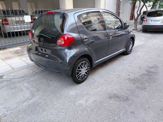 Toyota Aygo 2009 AYGO 1.0 5θ-thumb-2