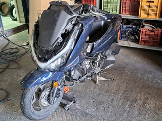 Honda PCX 125 2025-thumb-6