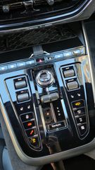 Aston Martin DBX 2025 DBX S 4.0 V8 727hp / Facelift / Full PPF / Malachite Green-thumb-39