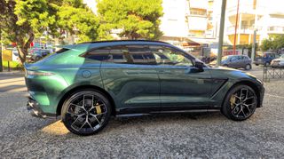 Aston Martin DBX 2025 DBX S 4.0 V8 727hp / Facelift / Full PPF / Malachite Green-thumb-9