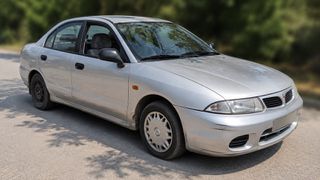 Mitsubishi Carisma 1998 1600 GLX