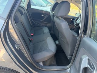 Volkswagen Polo 2017 1.4 TDI BLUEMOTION-thumb-13