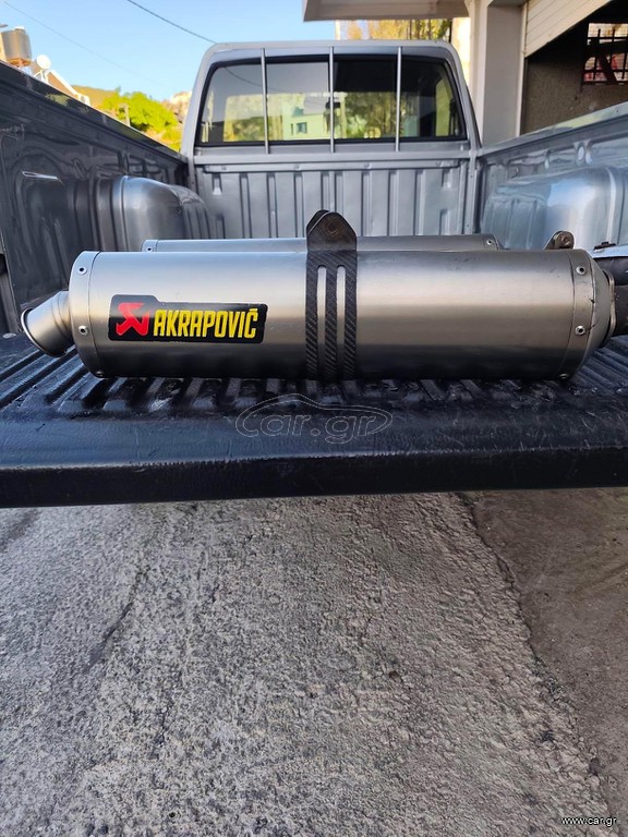 Εξάρτησης Akrapovic