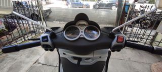 Piaggio Beverly 250 2006-thumb-5