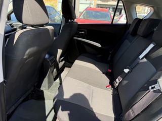 Suzuki SX4 S-Cross 2015-thumb-5