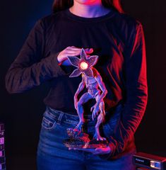 Stranger Things Demogorgon lamp-thumb-1