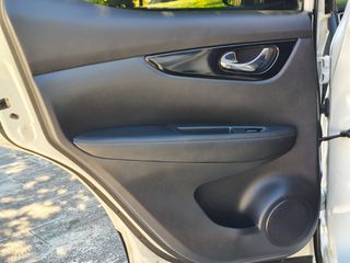 Nissan Qashqai 2017 4X4 BLACK EDITION CAM360-thumb-41