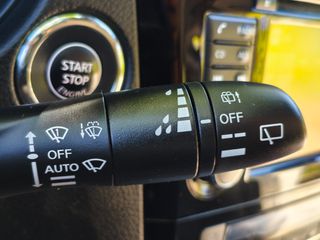Nissan Qashqai 2017 4X4 BLACK EDITION CAM360-thumb-29