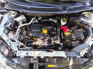 Nissan Qashqai 2017 4X4 BLACK EDITION CAM360-thumb-50