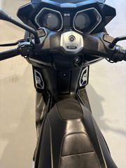 Yamaha XMAX 250 2017 IRON MAX ABS-thumb-5