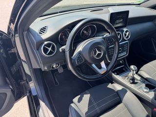 Mercedes-Benz A 160 2016 1.6 URBAN-thumb-8