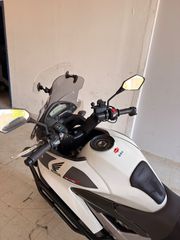 Honda Crossrunner 2013 VFR800X-thumb-1