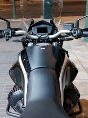 Moto Guzzi V 85 TT 2022 Guardia D'Onore