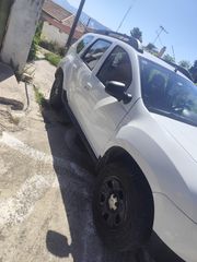 Dacia Duster 2012-thumb-3