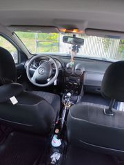 Dacia Duster 2012-thumb-6