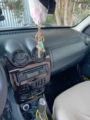 Dacia Duster 2012-thumb-29