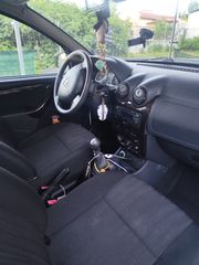 Dacia Duster 2012-thumb-11