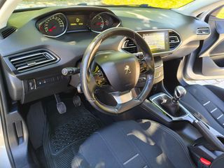 Peugeot 308 2014 ALLURE 1.6-thumb-32