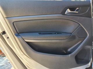 Peugeot 308 2014 ALLURE 1.6-thumb-52