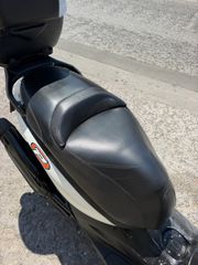 Piaggio Beverly 350 2012-thumb-4