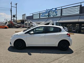 Peugeot 208 2018-thumb-6