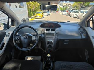 Toyota Yaris 2011 1.3 VVTI 5D Ελληνικο-thumb-12