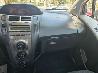Toyota Yaris 2011 1.3 VVTI 5D Ελληνικο-thumb-17