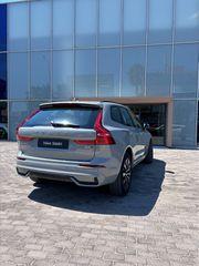 Volvo XC 60 2024 PLUS DARK B4 MHEV DIESEL-thumb-1