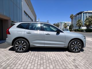 Volvo XC 60 2024 PLUS DARK B4 MHEV DIESEL-thumb-7