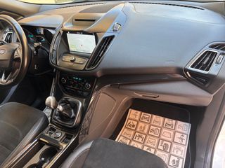 Ford Kuga 2017 1.5 TDCI ST-LINE-thumb-36