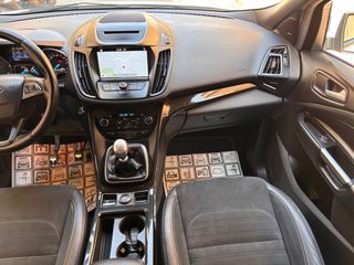 Ford Kuga 2017 1.5 TDCI ST-LINE-thumb-16
