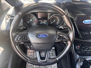 Ford Kuga 2017 1.5 TDCI ST-LINE-thumb-17
